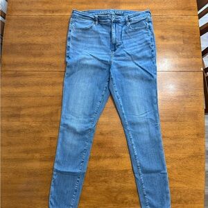 American Eagle Outfitters Light Blue Skinny Jeans Women’s